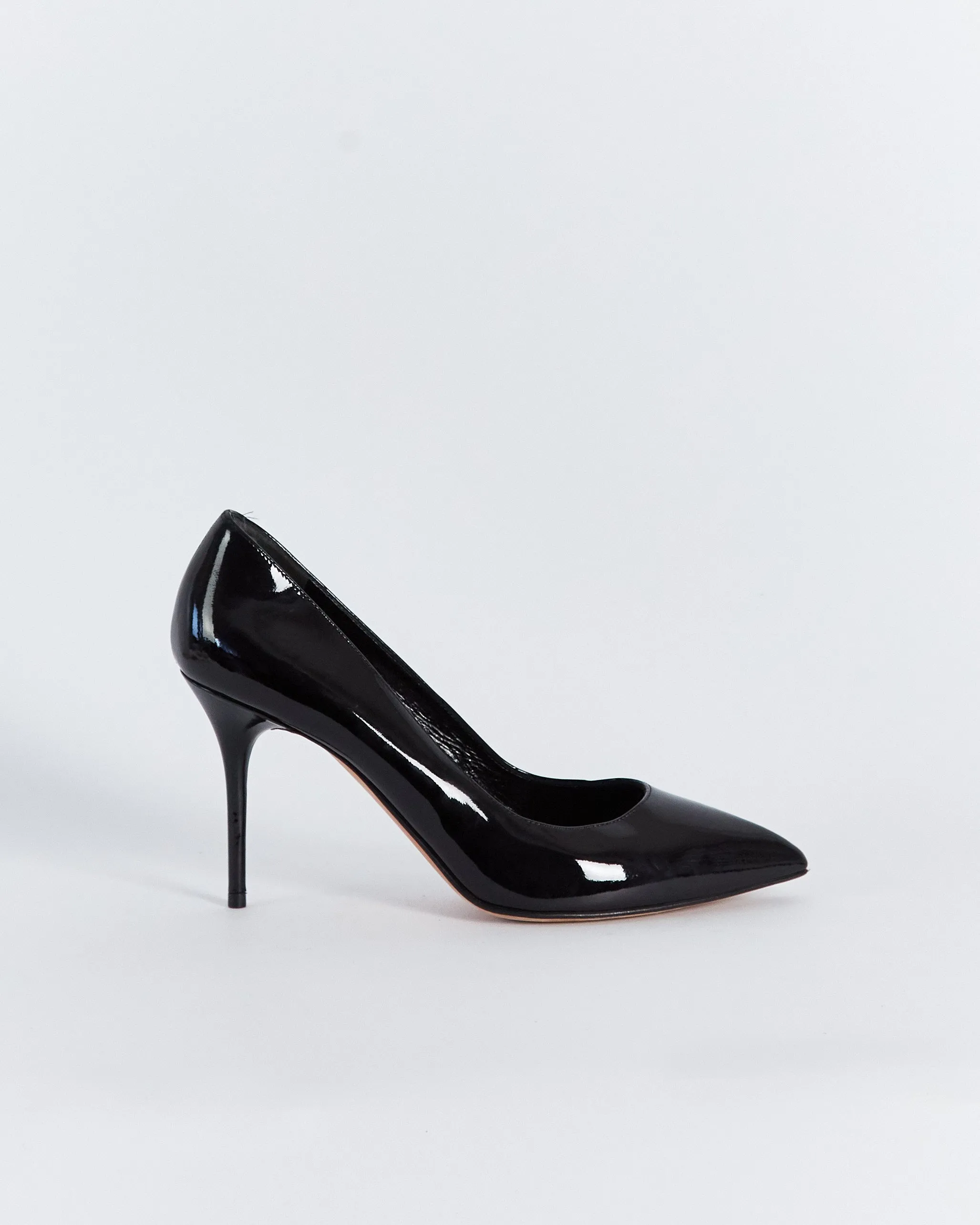 Alexander McQueen patent stiletto pumps, black, 37